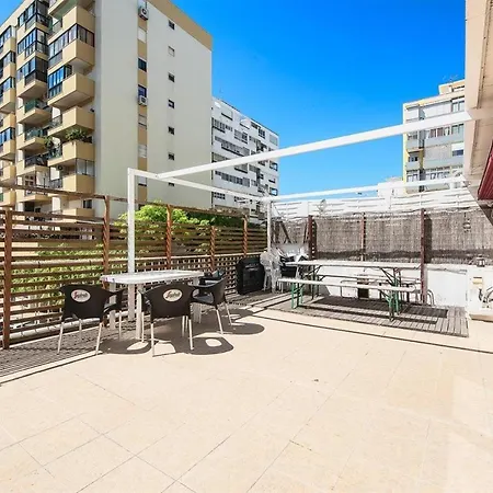 Caparica Beach Charming Apartament Almada
